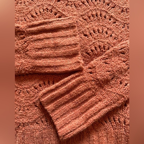 American Eagle mauve knit sweater‎ Large pointelle - Picture 5 of 7